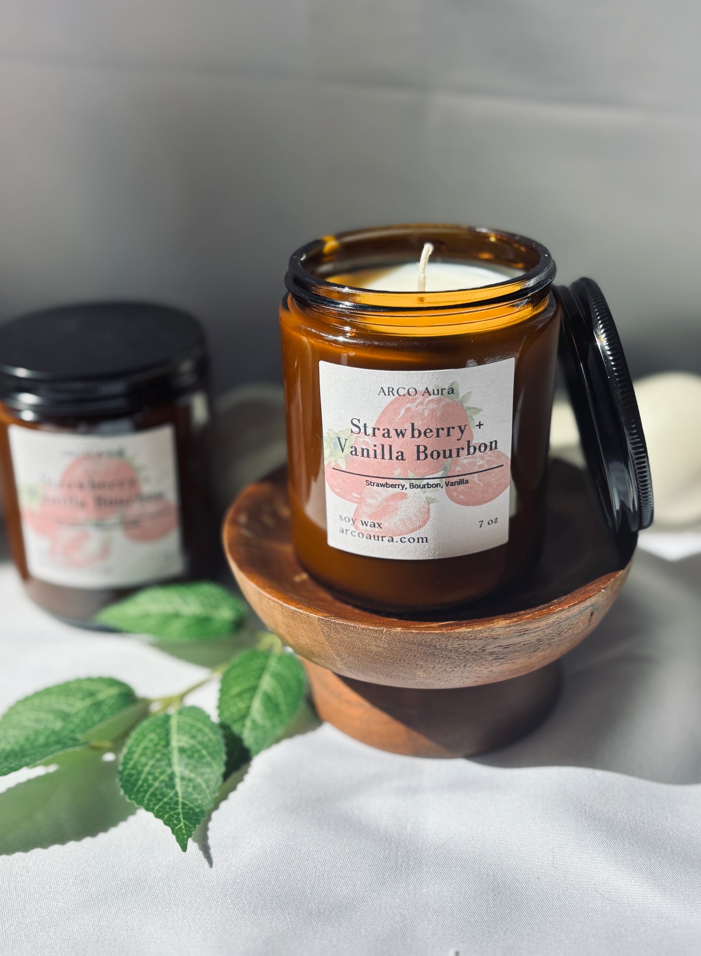 7oz Strawberry + Vanilla Bourbon Candle